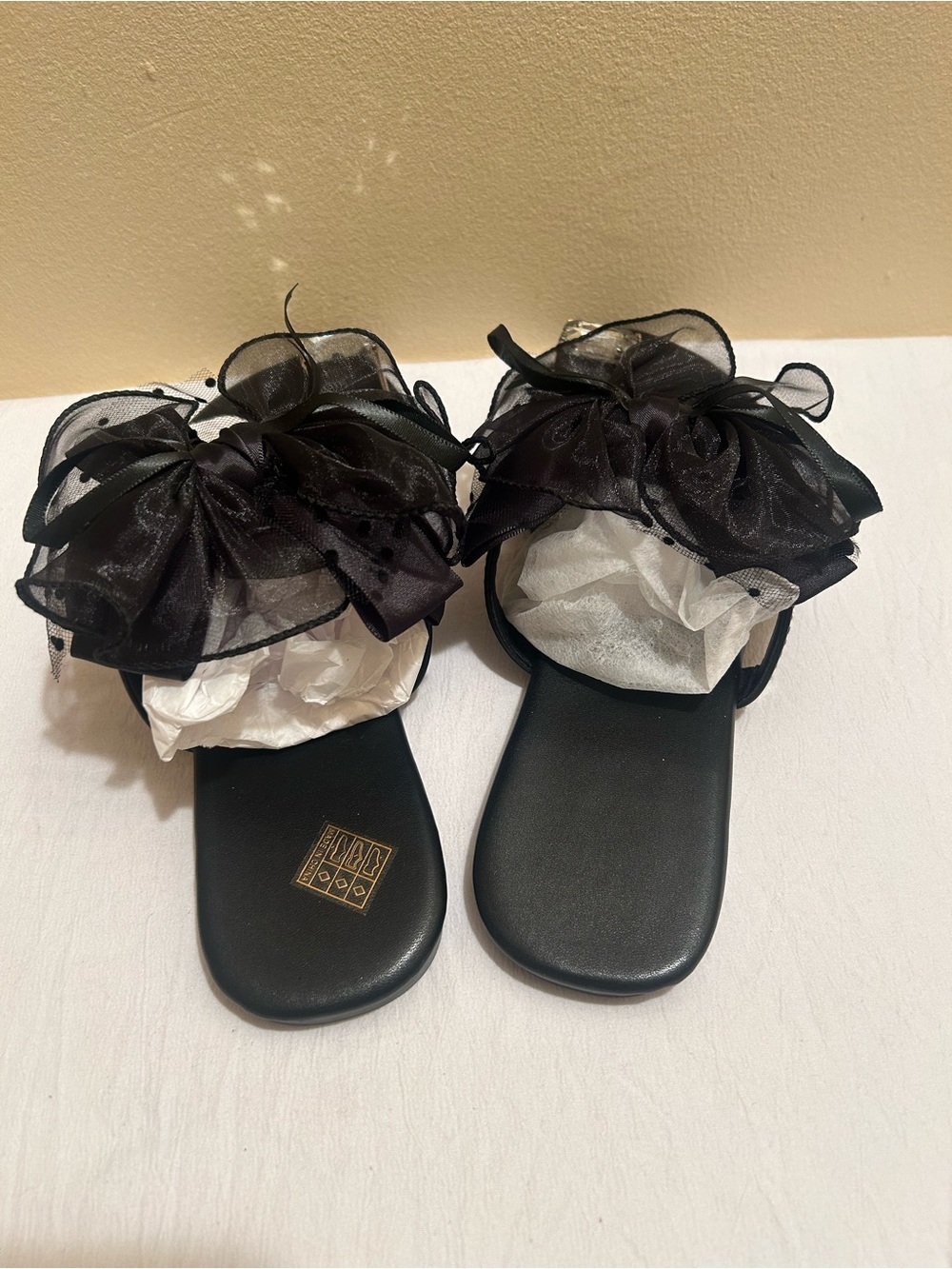 Black Floral Bow Slide Sandals - Women